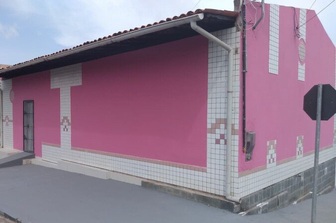 Casa 2 quartos, com ar condicionado