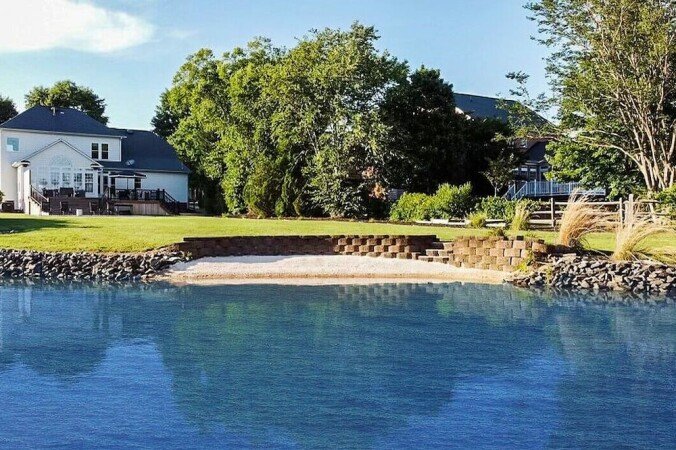 House 4 bedrooms, with pool