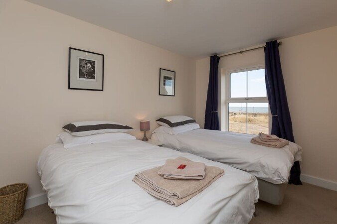 House 3 bedrooms, with garden