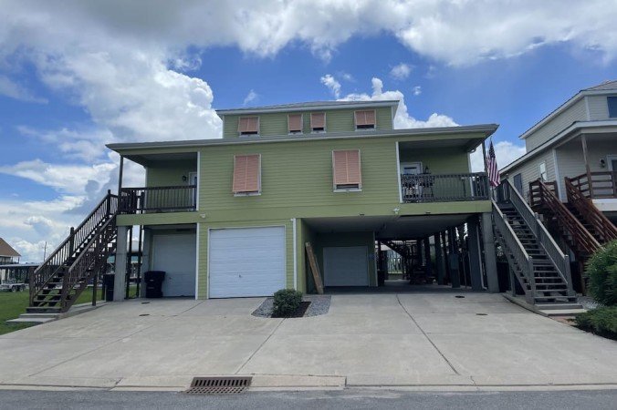 Apartment 3 bedrooms, with garden