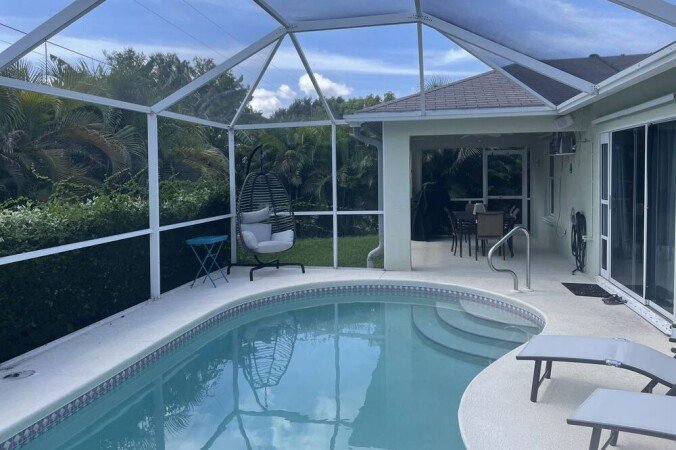 Ferienhaus 3 Schlafzimmer, mit Pool