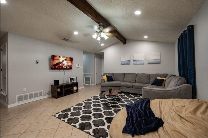 House 3 bedrooms, with garden