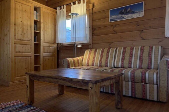 Casa 1 camera, con giardino