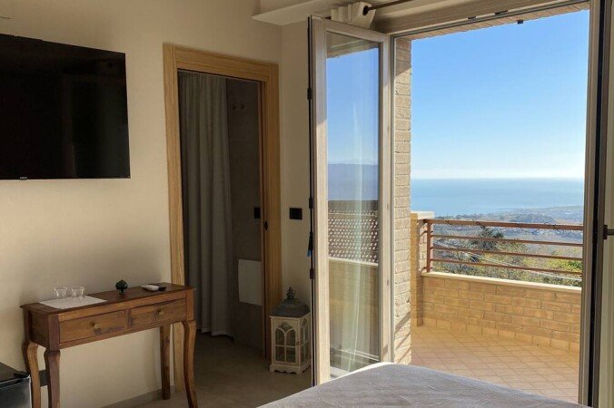 Bed and breakfast 3 camere, con idromassaggio