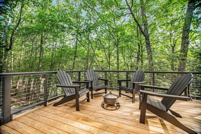 House 4 bedrooms, with jacuzzi