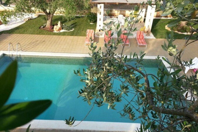 Villa 3 camere, con piscina