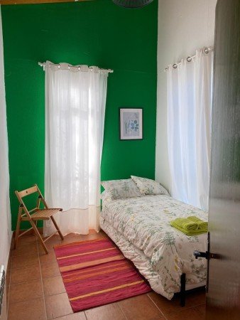 Casa 2 habitaciones, con jardín