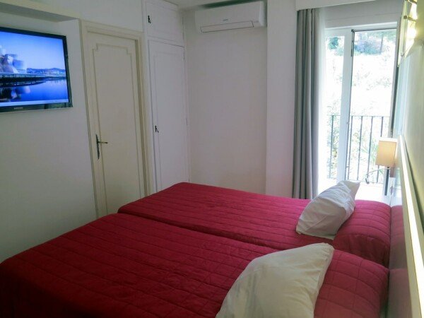 Residence 4 camere, con piscina