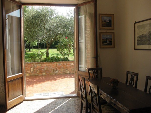 Villa 2 camere, con giardino