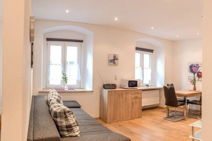 Wohnung 1 Schlafzimmer, mit Garten