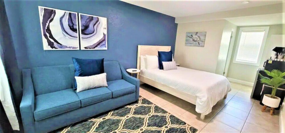 Bed and breakfast 1 bedroom, with air conditioning