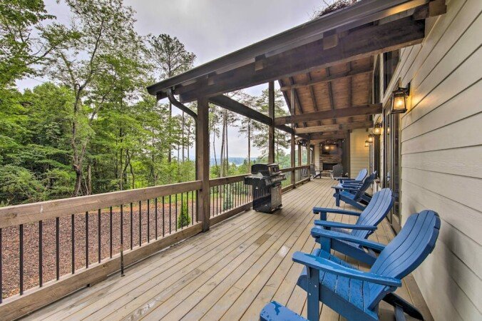 House 4 bedrooms, with jacuzzi
