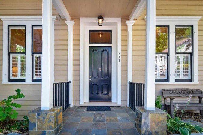 House 2 bedrooms, with garden