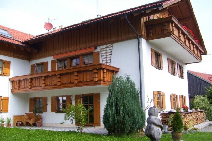 Wohnung 2 Schlafzimmer, mit Garten