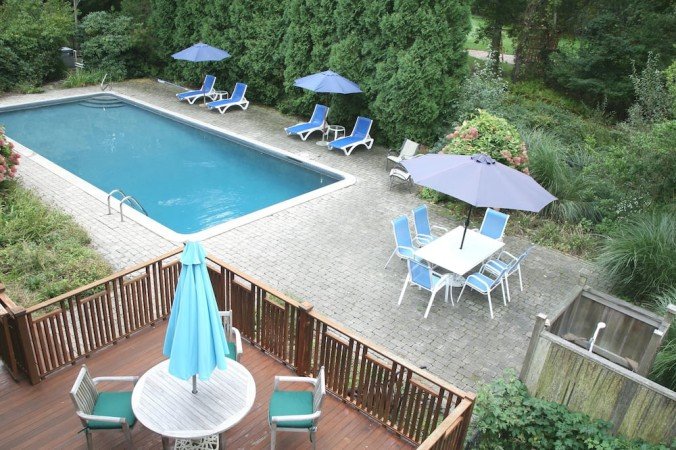 House 4 bedrooms, with jacuzzi