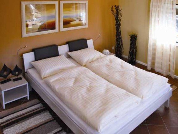 Wohnung 2 Schlafzimmer, mit Garten