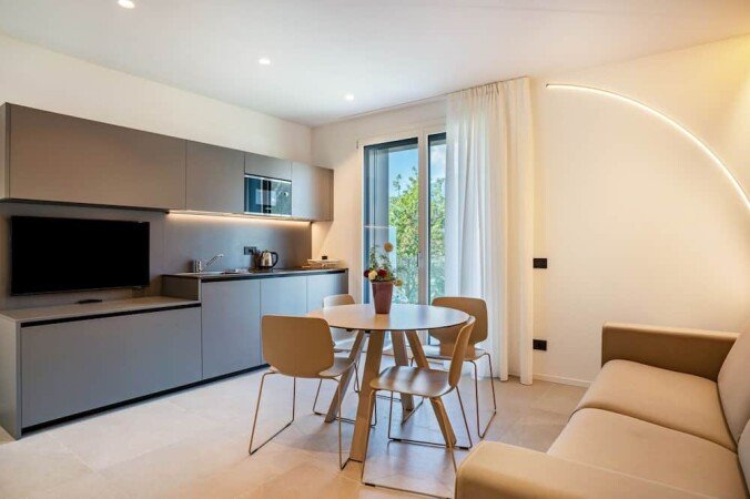 Appartamento 1 camera, con giardino