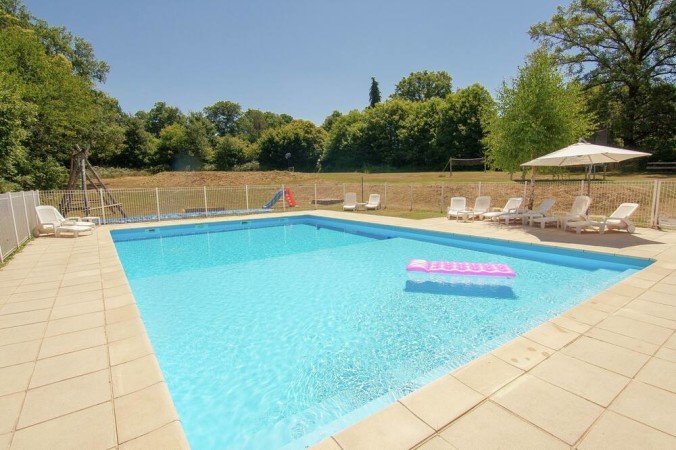 Maison cozy, 7 chambres, avec piscine