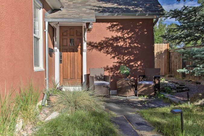 House 2 bedrooms, with garden