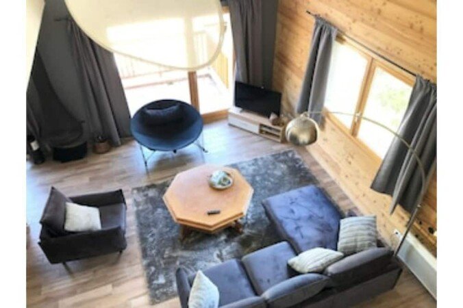 Duplex design, 6 chambres, avec cheminée