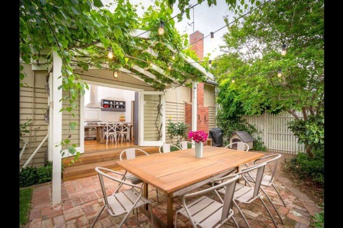 House 3 bedrooms, with garden