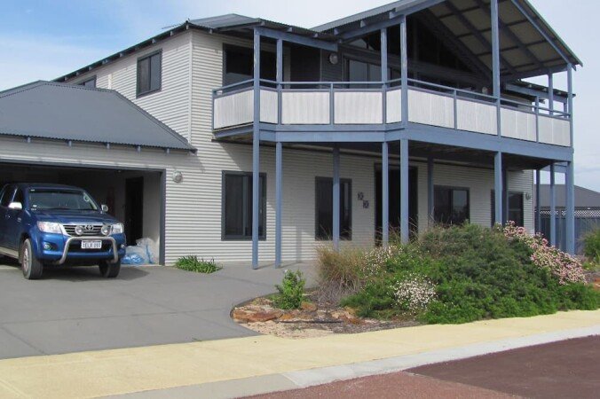 House 4 bedrooms, with jacuzzi