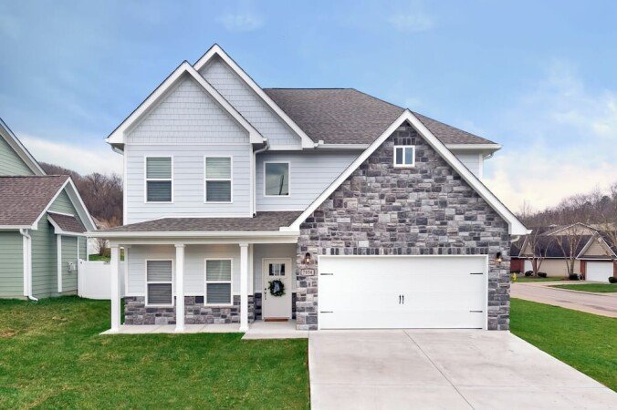 House 4 bedrooms, with jacuzzi