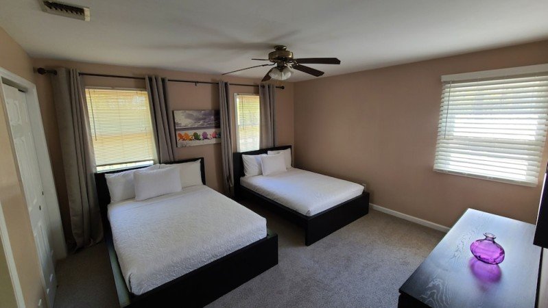 House 5 bedrooms, with jacuzzi