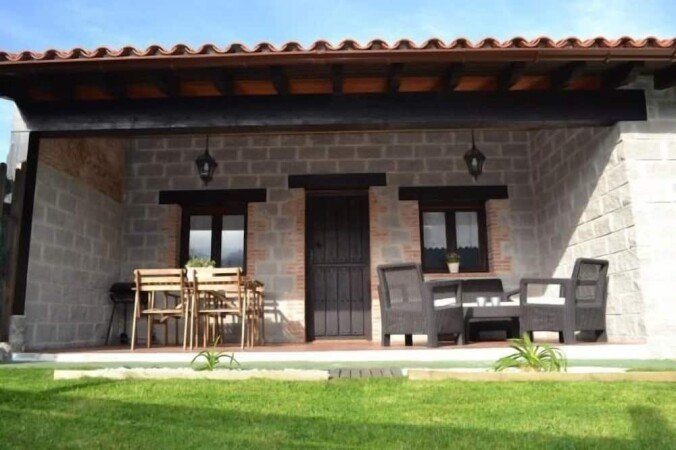 Casa 2 habitaciones, con jardín