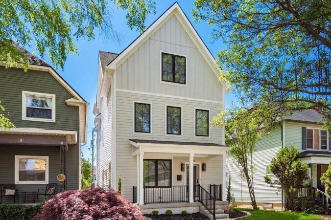 House 4 bedrooms, with jacuzzi