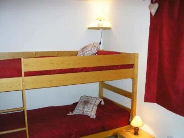 Chalet authentique, 2 chambres, avec jardin