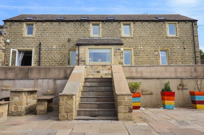 House 4 bedrooms, with jacuzzi