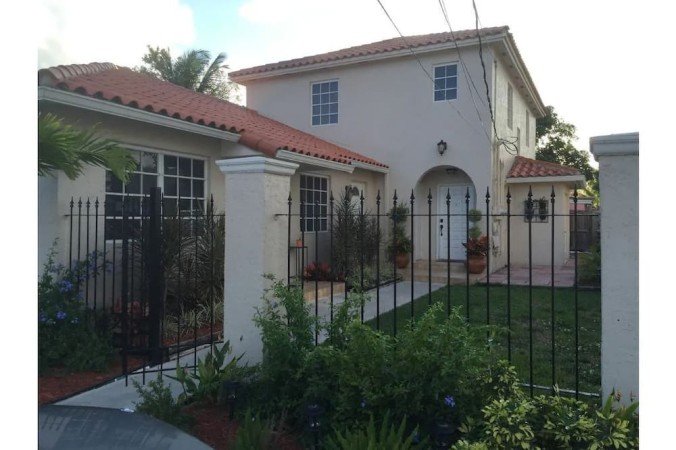 Ferienhaus 4 Schlafzimmer, mit Pool