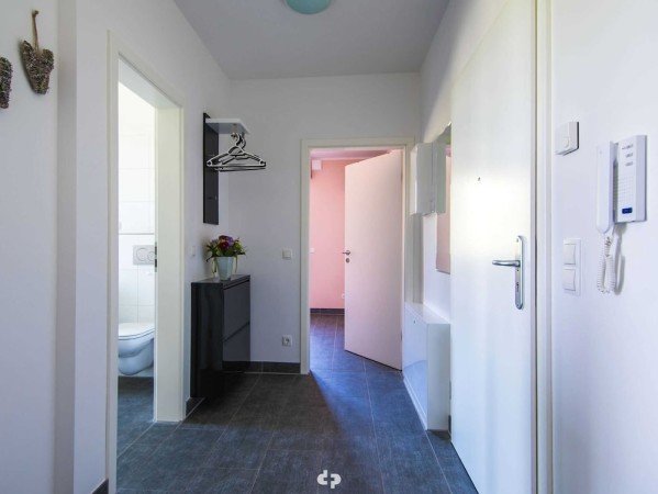 Wohnung 1 Schlafzimmer, mit Kamin