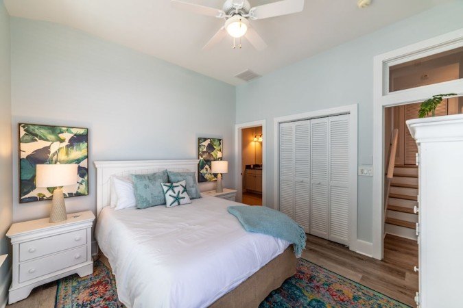 House 4 bedrooms, with jacuzzi