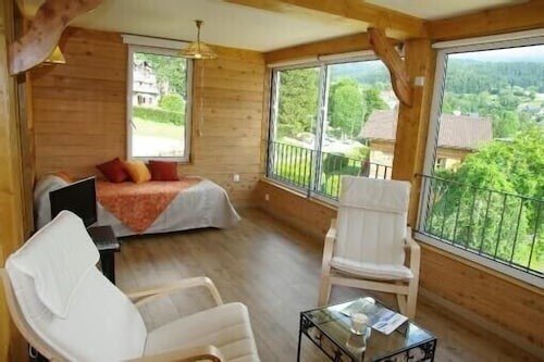 Appartement traditionnel, 1 chambre, avec jardin