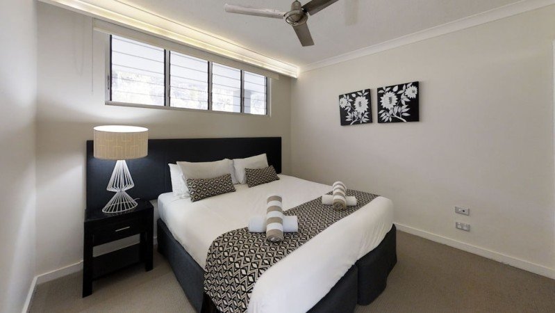 Apartment 2 bedrooms, with pool