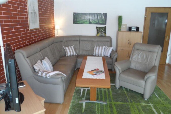 Wohnung 2 Schlafzimmer, mit Garten