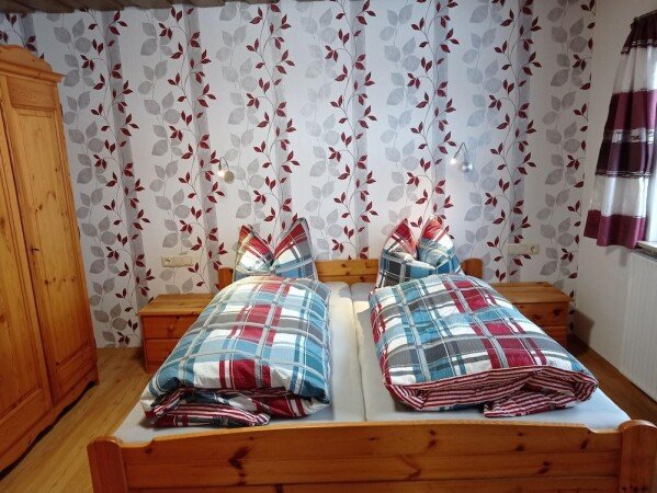 Wohnung 2 Schlafzimmer, mit Garten