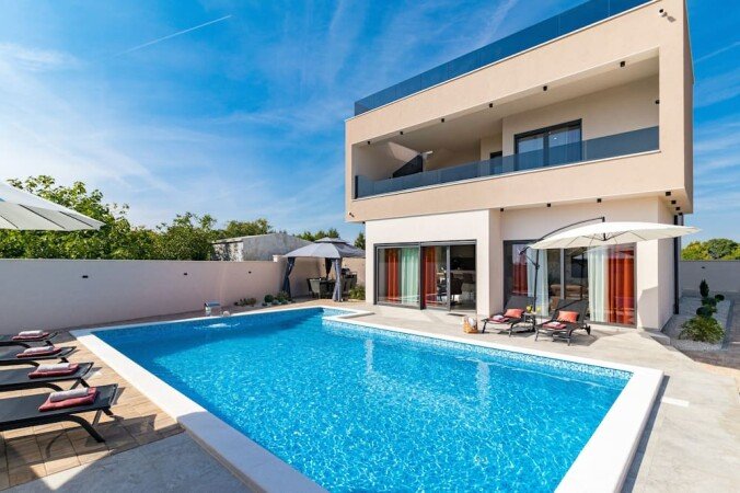 Villa 4 Schlafzimmer, mit Whirlpool