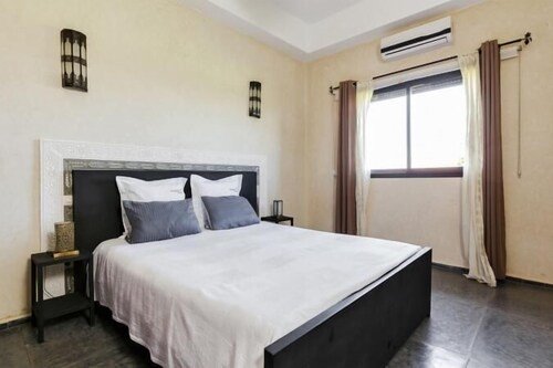 Villa 5 Schlafzimmer, mit Pool