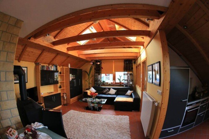 Wohnung 2 Schlafzimmer, mit Garten