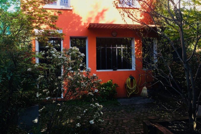 Maison d'architecte de charme, 3 chambres, avec jardin