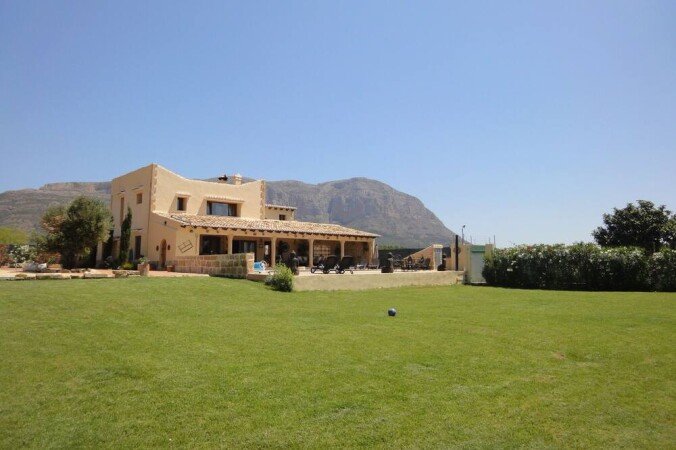 Villa 5 habitaciones, con piscina