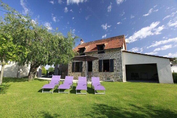 Maison tout confort, 2 chambres, avec jacuzzi