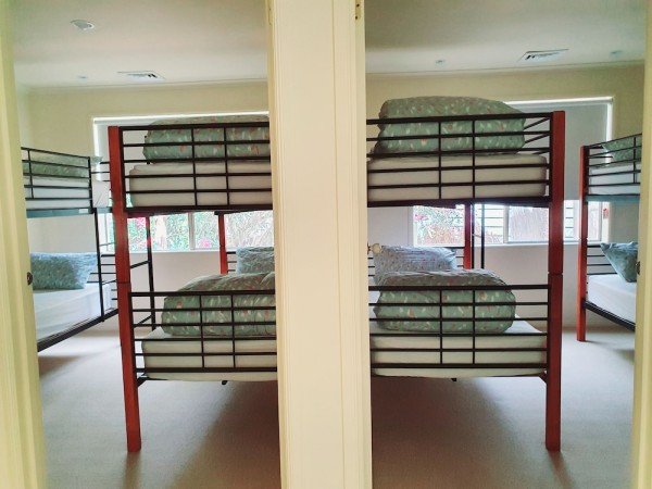 House 4 bedrooms, with garden