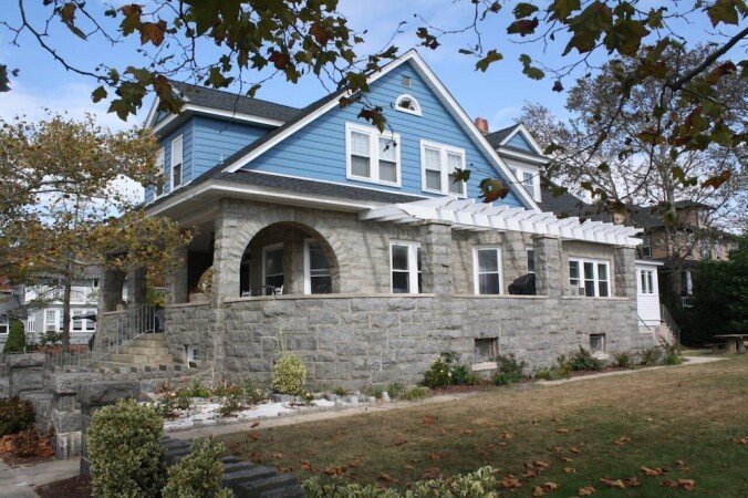 House 8 bedrooms, with gym