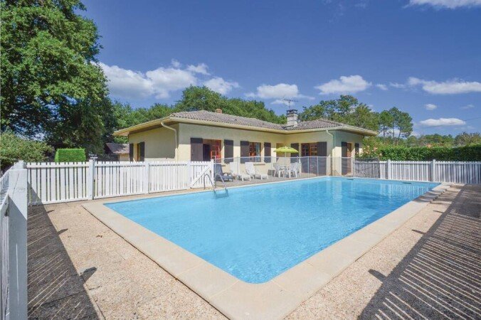 Maison 3 chambres, avec piscine