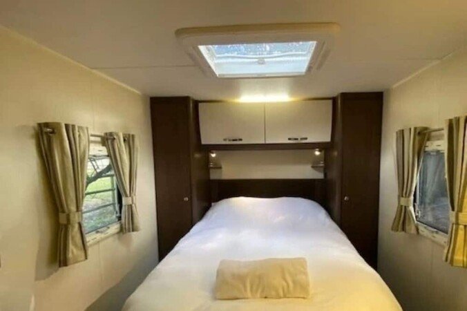 Camping / Mobil Home cozy, 1 chambre, avec climatisation
