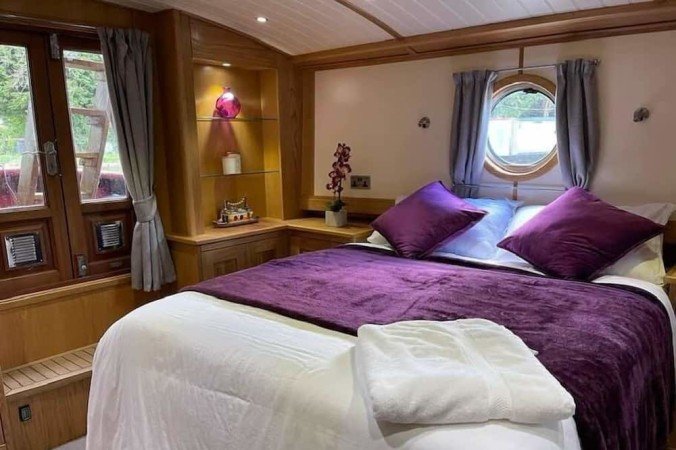 Bateau design, 2 chambres, avec jardin